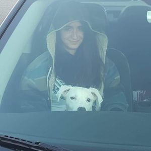 Meet your Posher, Izzy